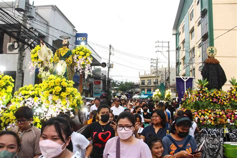 babang luksa tradition|The Easter Traditions of Filipino Catholics .